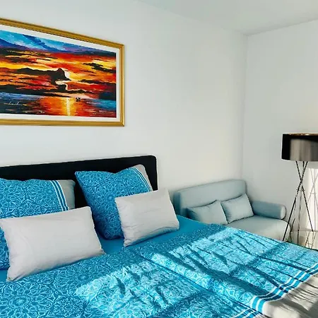 Apartment Unweit Warnemünde Sobierajczyk In Markgrafenheide Rostock
